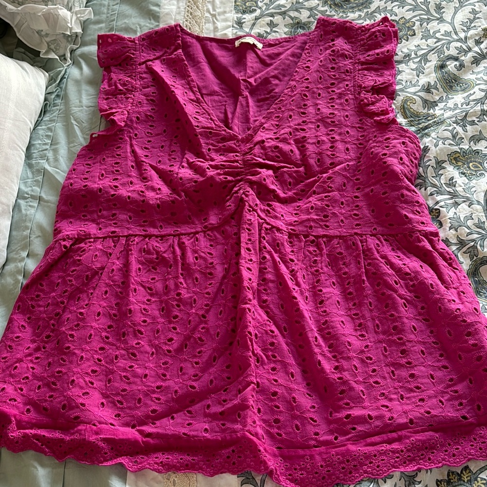 Cute top, ultra pink size M